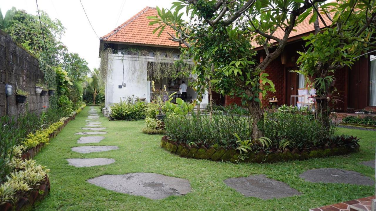 Louto Dmell Guesthouse Sanur Dış mekan fotoğraf