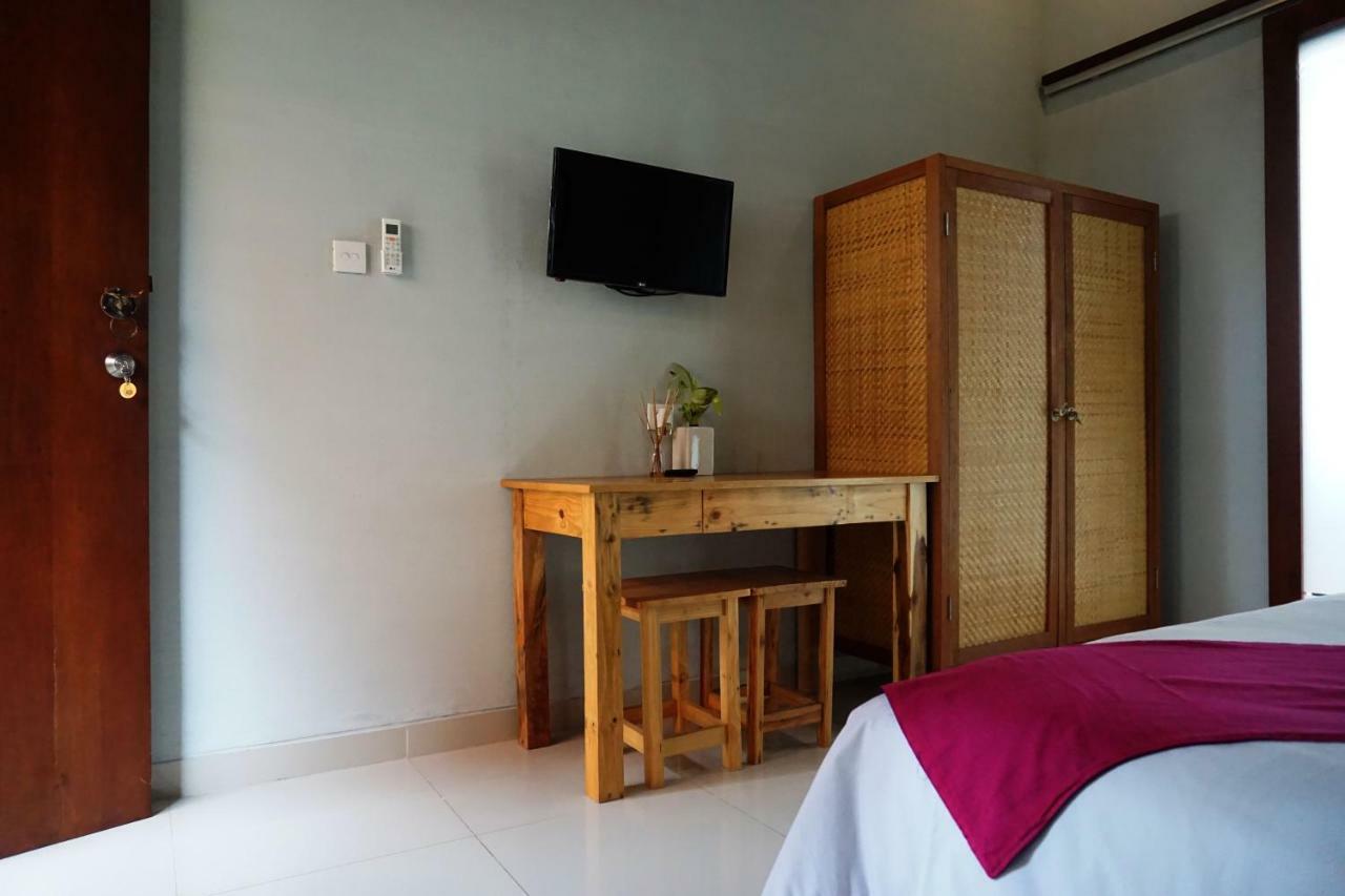 Louto Dmell Guesthouse Sanur Dış mekan fotoğraf